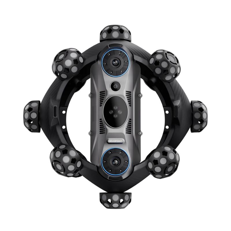 Scanning small and large parts with the Revopoint Trackit SR